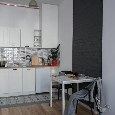 Apartment Spoko Trzebnicka - Nadodrze, Blisko Centrum - By Spaceapart